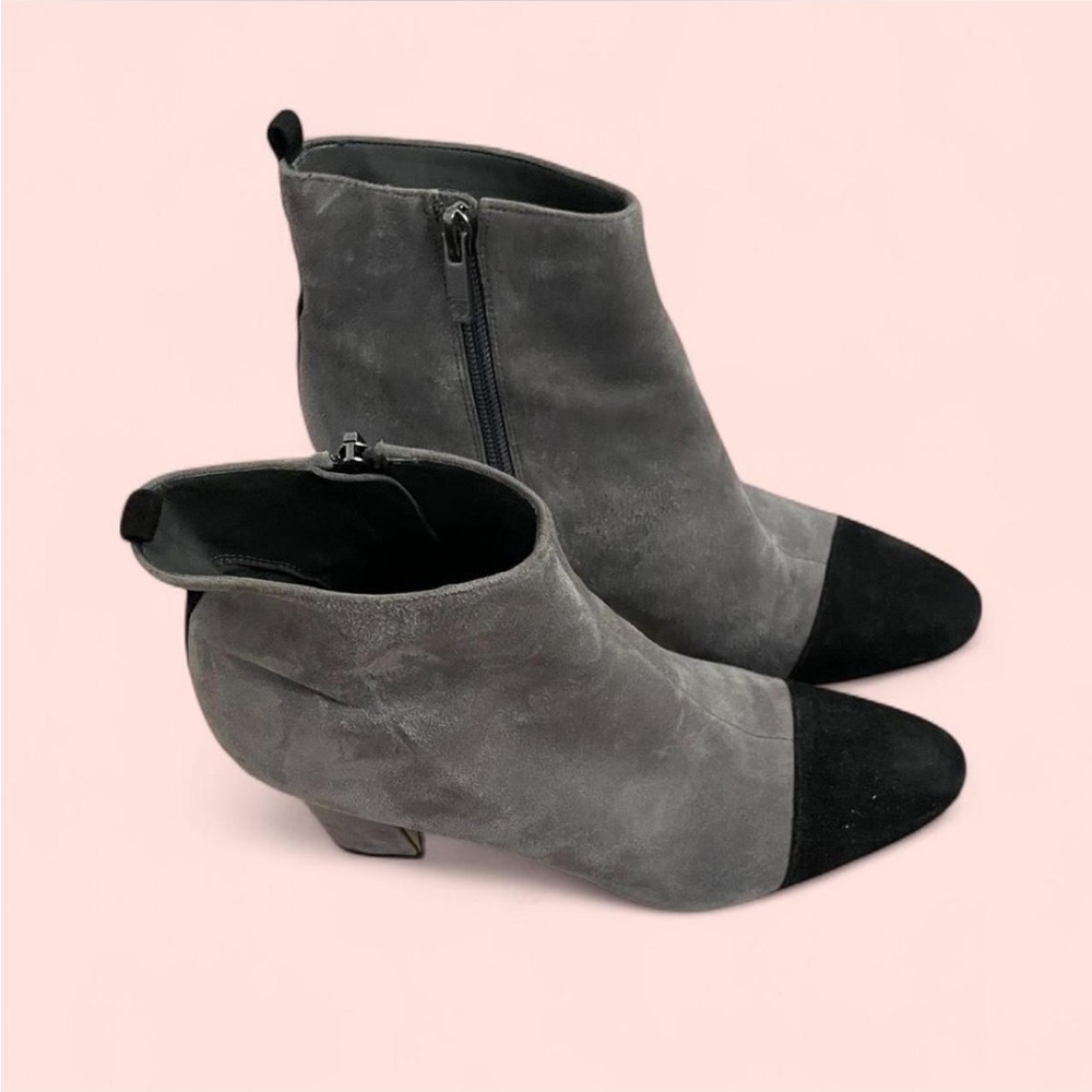 Ivanka Trump Booties - Picture 4 of 5